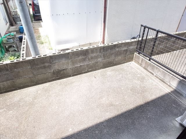 福岡県福岡市南区西長住２丁目 ベランダ