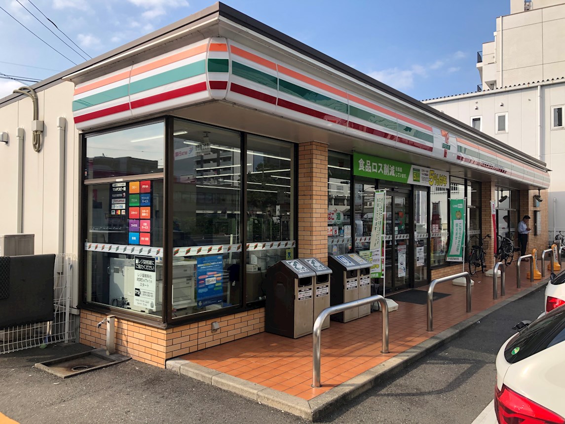 ギャラクシー博多駅北 コンビニ