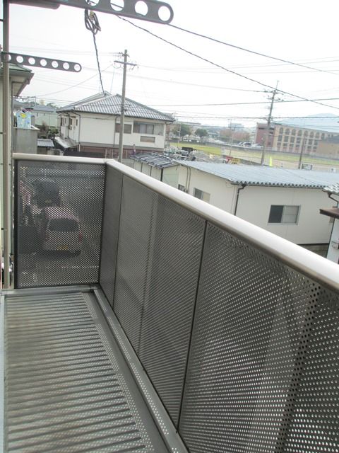 ヴェルヌーブ A棟 ベランダ