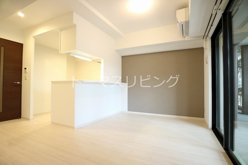 CINQ IWASE BLD リビング