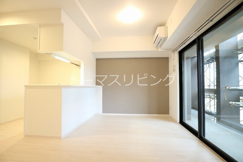 CINQ IWASE BLD リビング