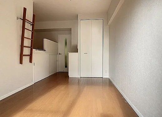アクタス天神アネックス リビング