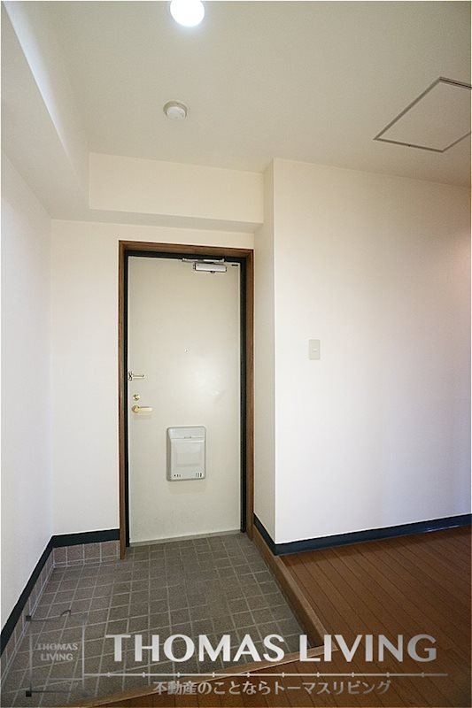 アーベイン川津 玄関