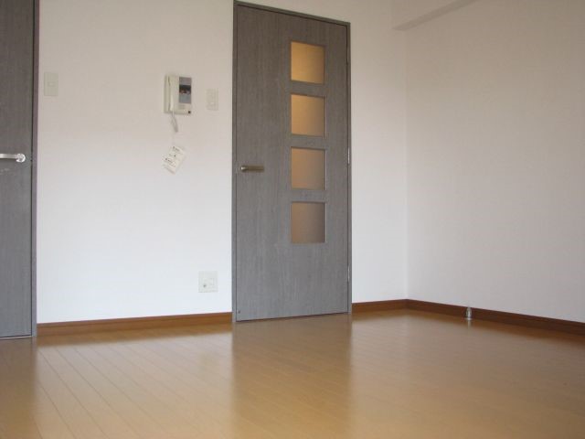 ロイヤル神屋 その他