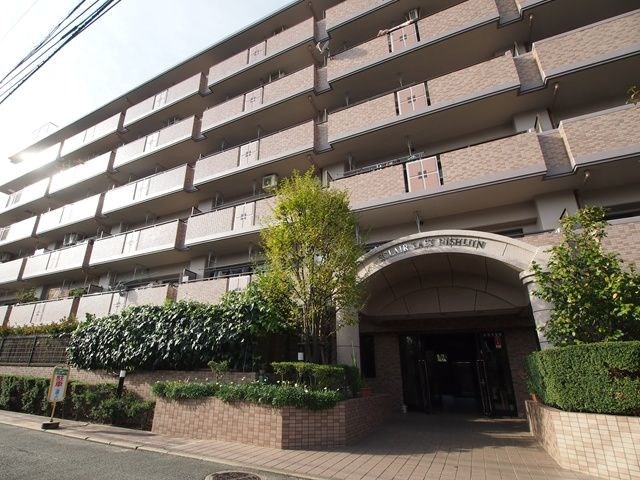 エクレールイースト西新 外観