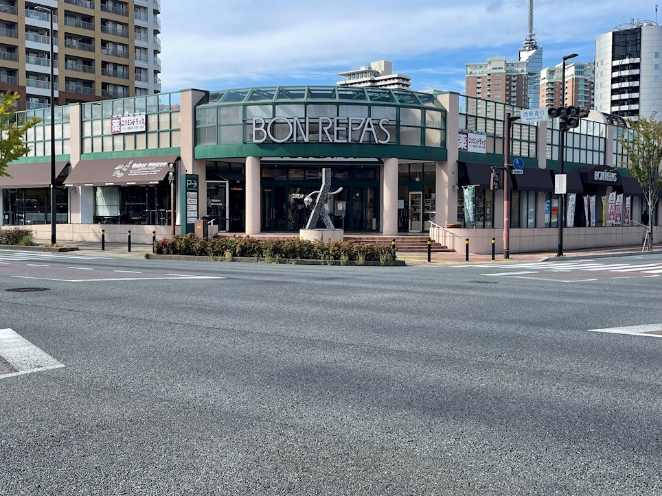 SUN'Sももち スーパー