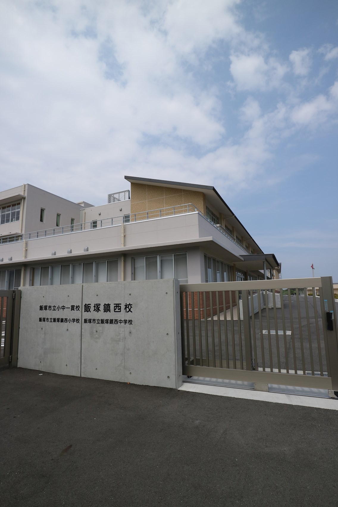 ウルノアパートメントハウス796 小学校