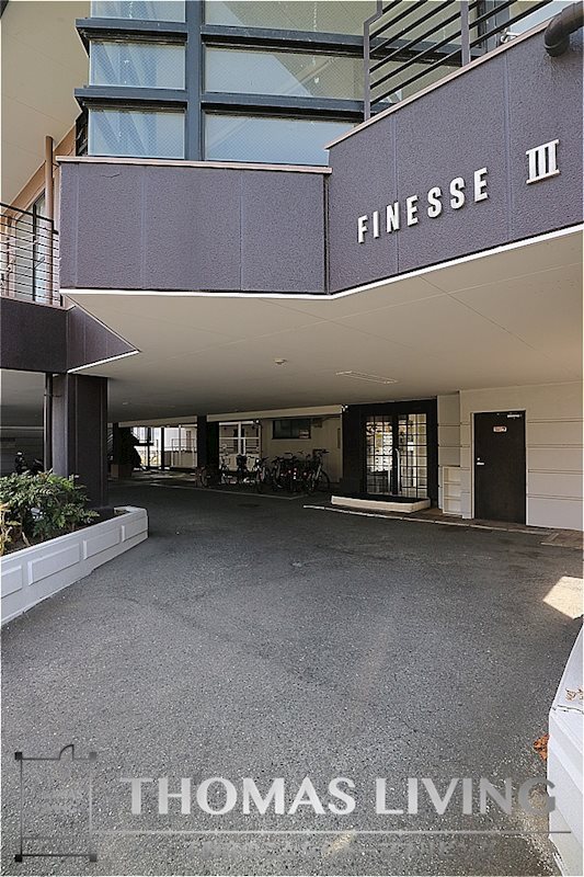 フィネスⅢ エントランス