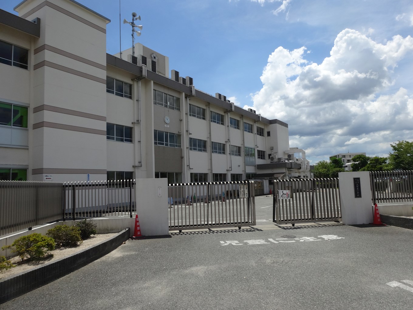 カーサ壱番館 小学校