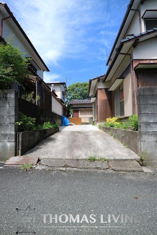 桂川町土居 貸家 駐車場