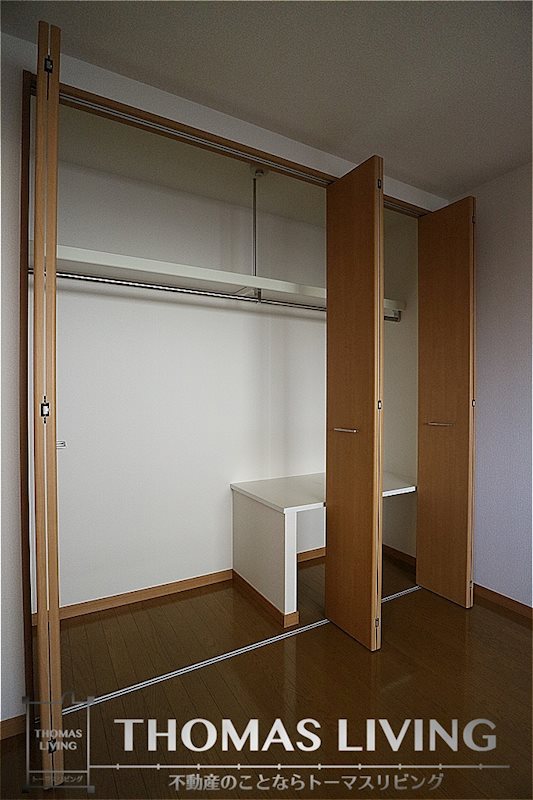 サクラミレ川津 収納