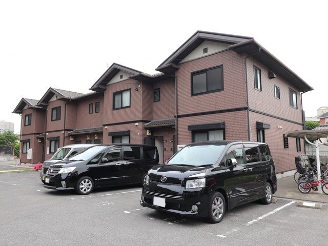 グランドルー春日 A棟 外観