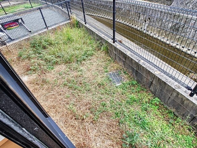 グランドルー春日　A棟 ベランダ