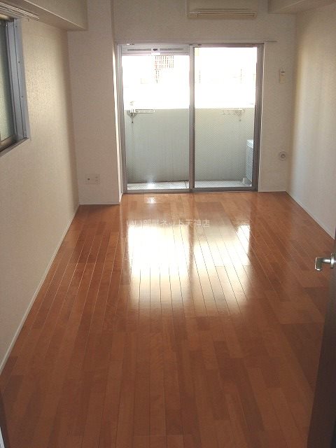 エンクレスト赤坂弐番館 リビング