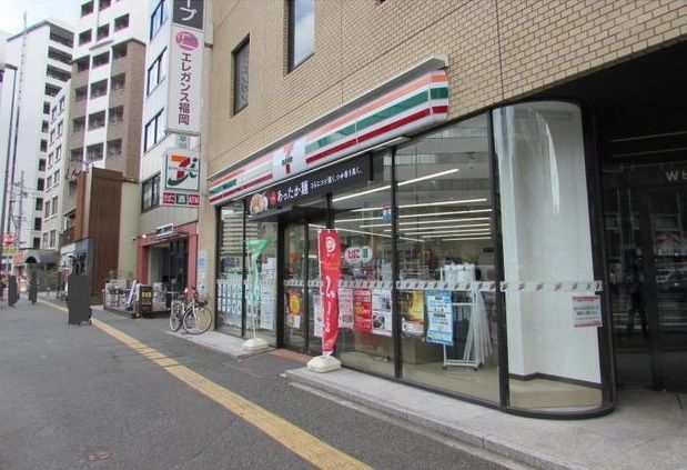 エンクレスト渡辺通  コンビニ