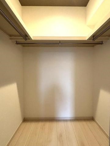 サニークレスト西新 収納