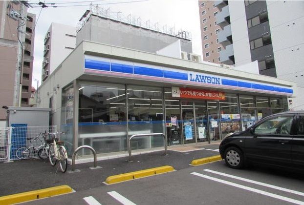 アクアシティ渡辺通  コンビニ