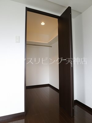 S-FORT警固タワー 収納