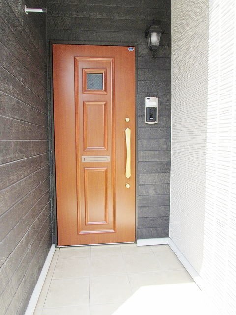 福岡県福岡市南区塩原４丁目 玄関
