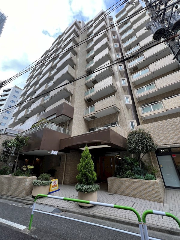 朝日白山マンション 外観