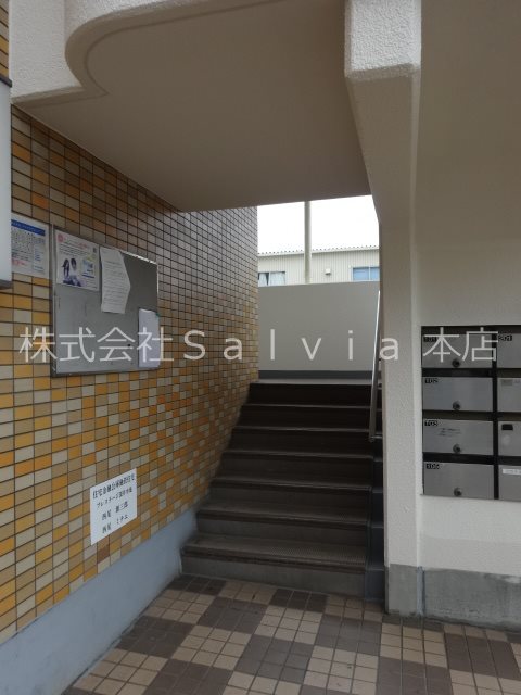 プレステージ深井水池 エントランス