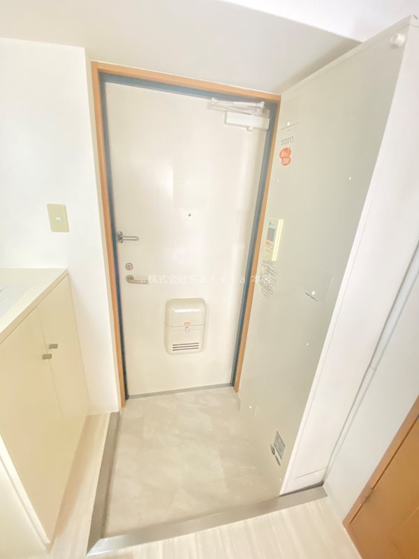 アンシャンテ深井 玄関