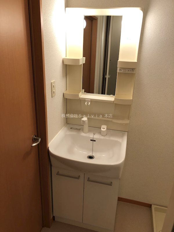 エストゥディオ 洗面所