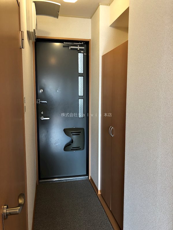 エストゥディオ 玄関