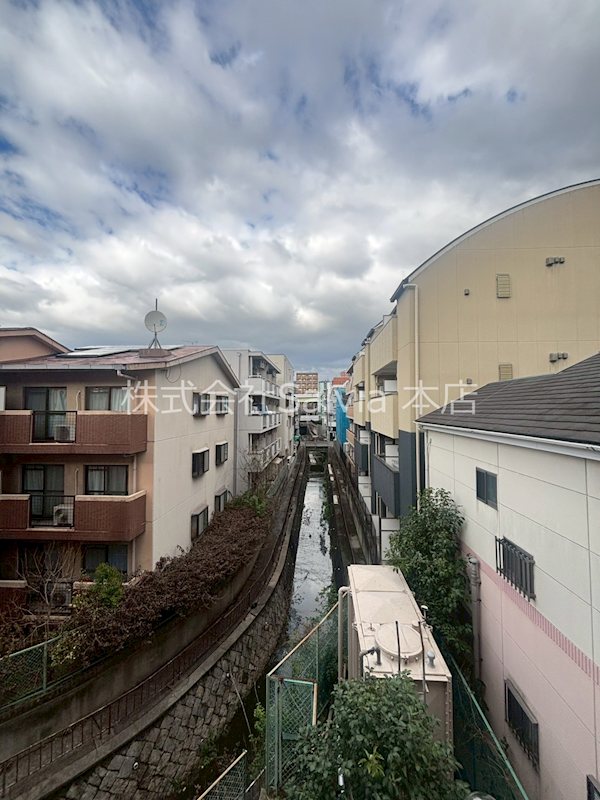 メゾンツインウイン二番館 眺望