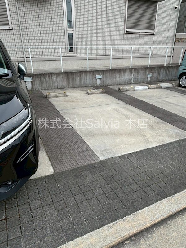 シンセリティ石津　A棟 駐車場