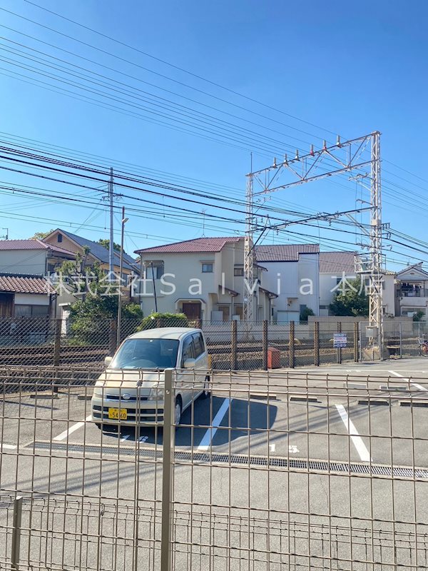 フィカーサ 駐車場