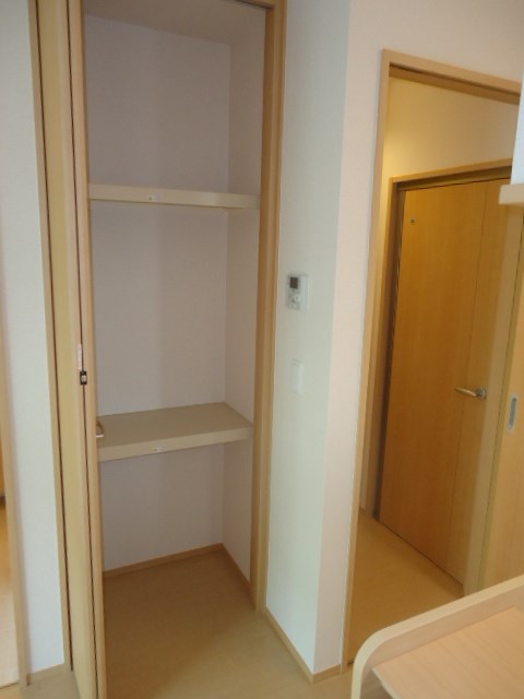 アクシス 収納