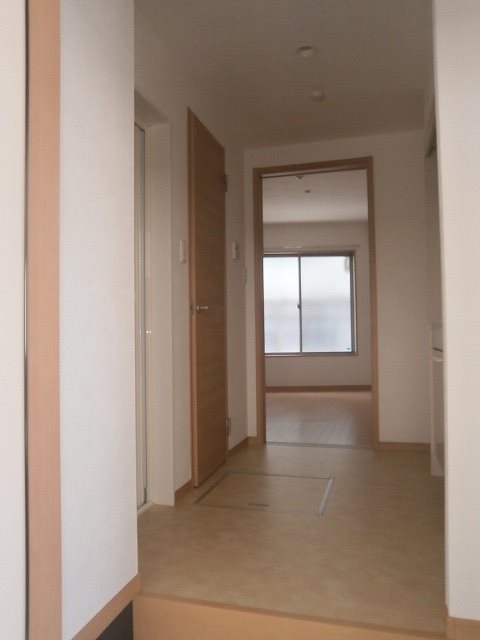 カーサクラウン谷保 リビング