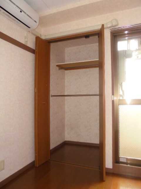 立川弐拾壱番館 ベランダ