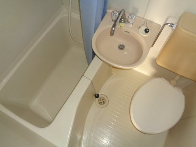 HOUSEアメニティ３ 玄関