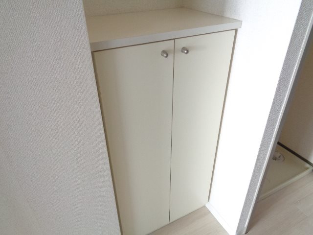 HOUSEアメニティ３ リビング