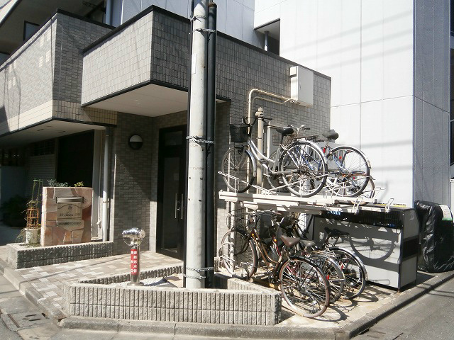 88TEES立川 その他外観2