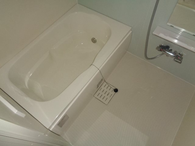 エステート国立 玄関