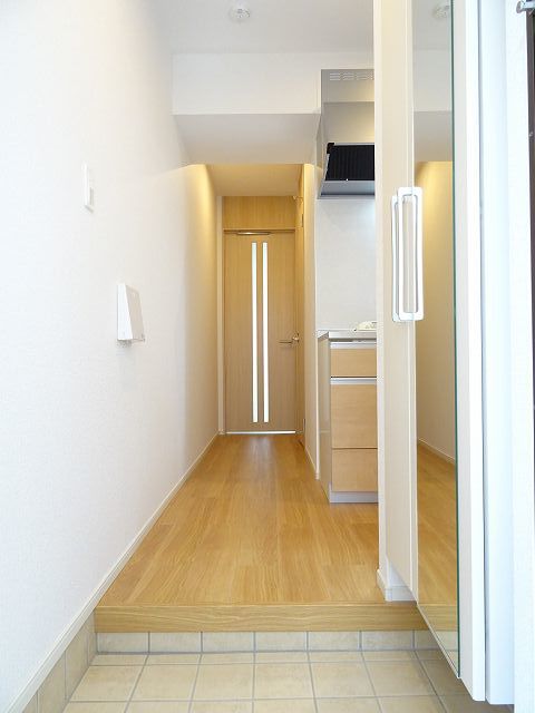 シティ・ライム 玄関