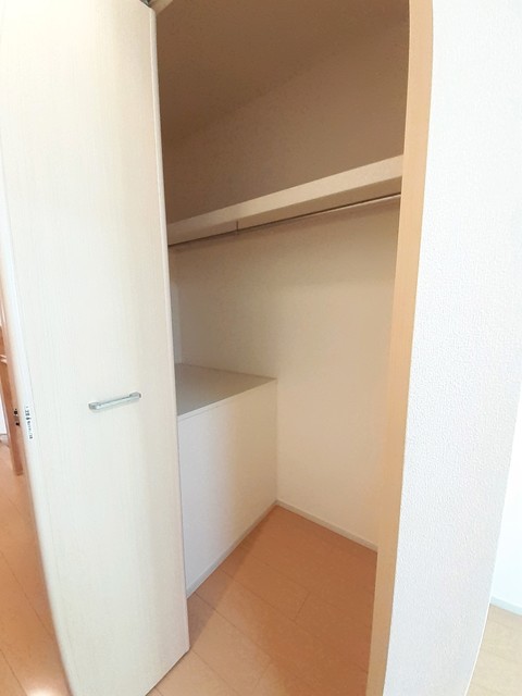 フォンターナ・パーチェ その他2
