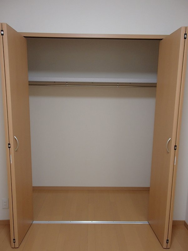 アムールことぶき 収納