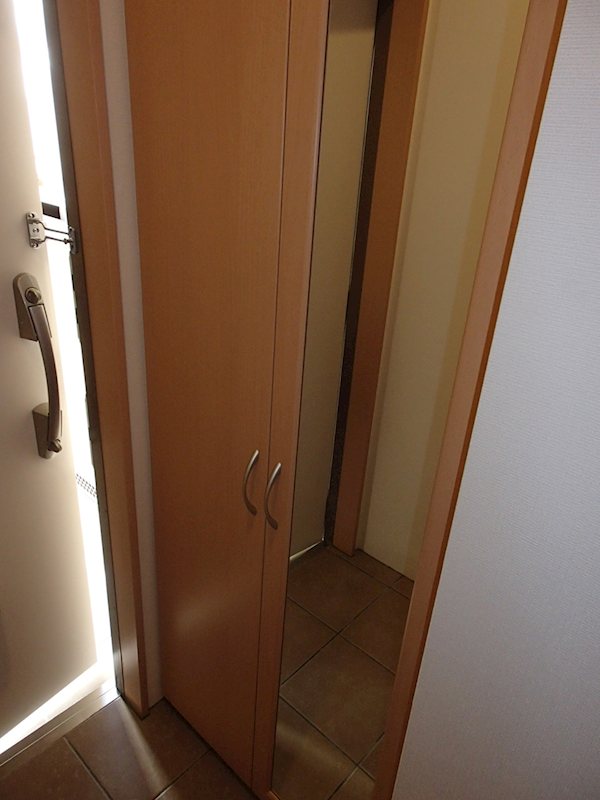 アムールことぶき 玄関