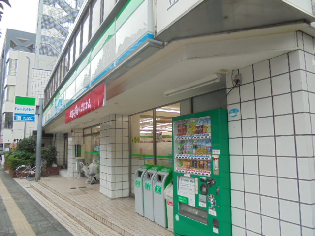 ベルヴュコート立川 コンビニ