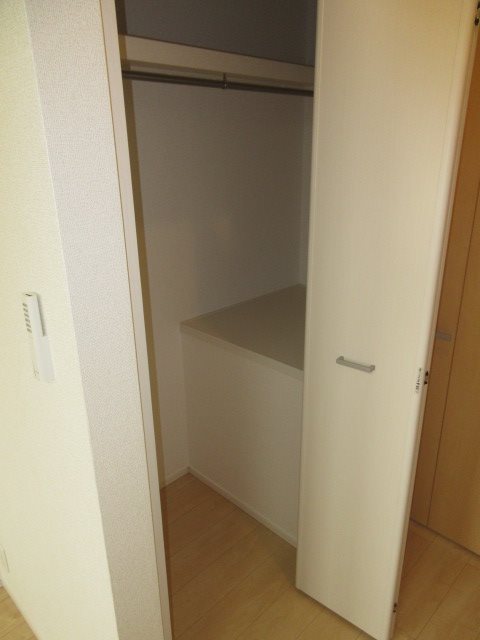 テラス・吹上 収納