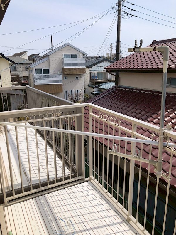 北八朔町貸家 ベランダ