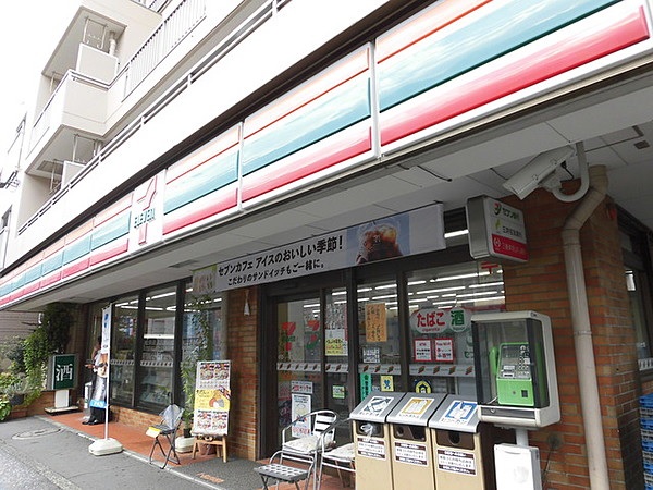 神奈川県横浜市港北区綱島台 コンビニ