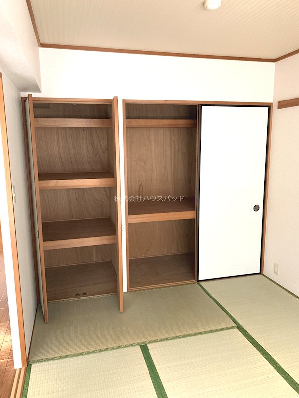 コーポラス弥生 収納