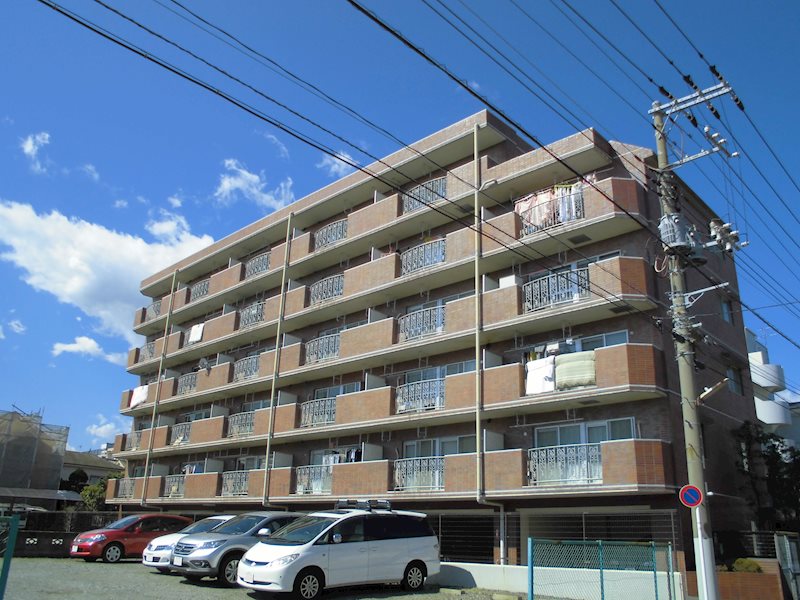 ライラック  外観
