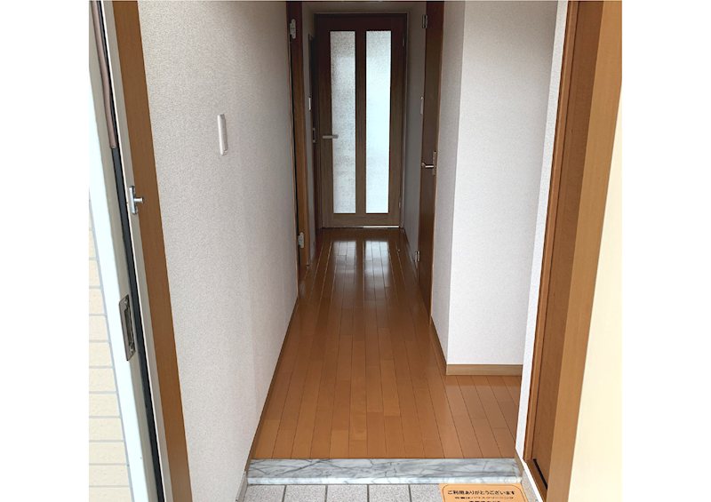 アムール綱島 玄関