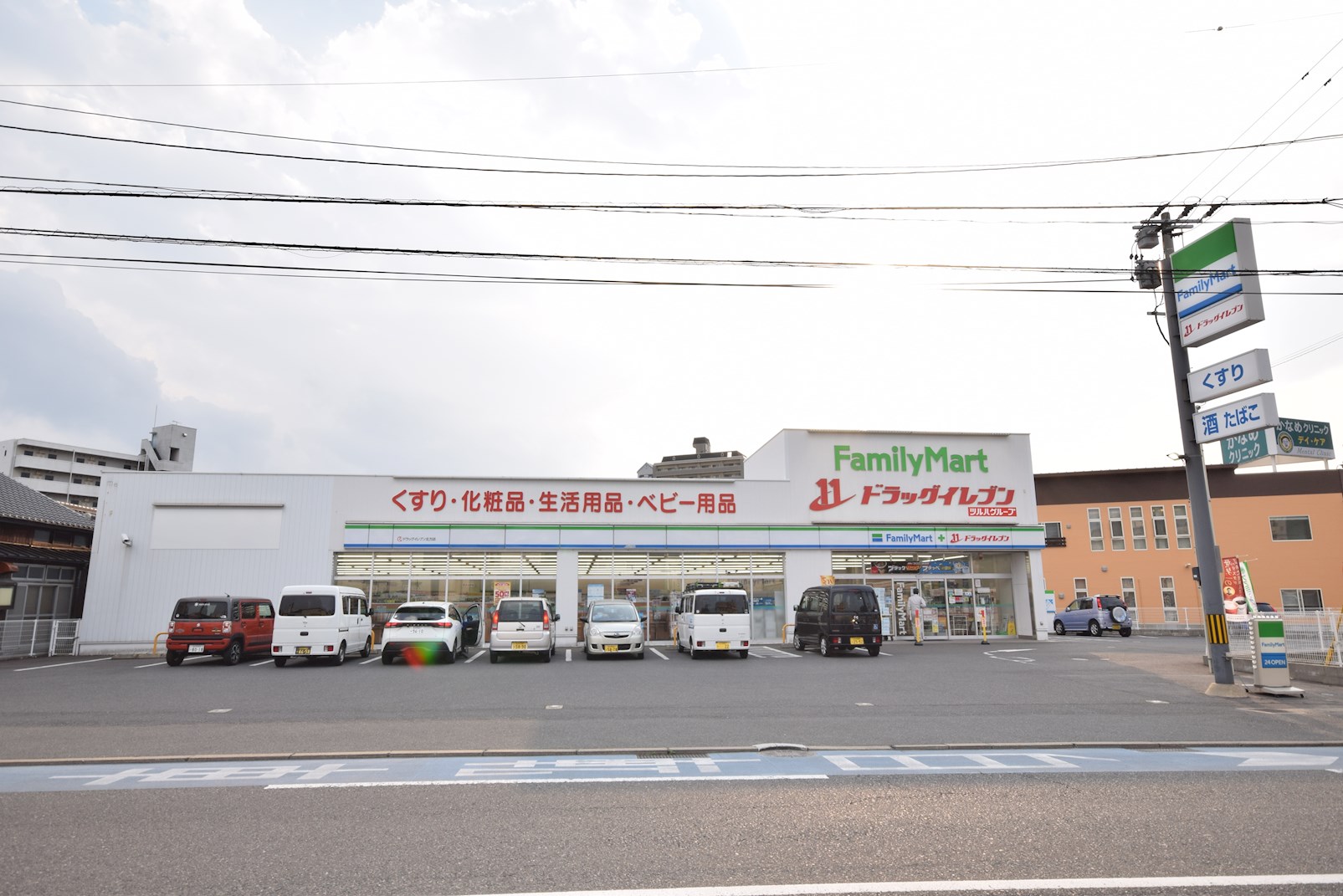 ビブレマンション城野　 ドラッグストア